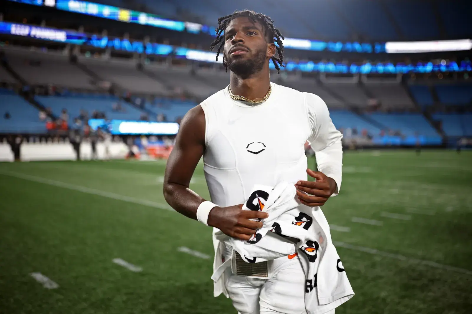 Sheldon Day Remembers His First NFL Payday