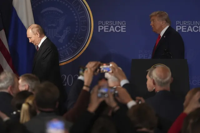 Alaska Meeting: Donald Trump Leaves Vladimir Putin Summit Without a ...