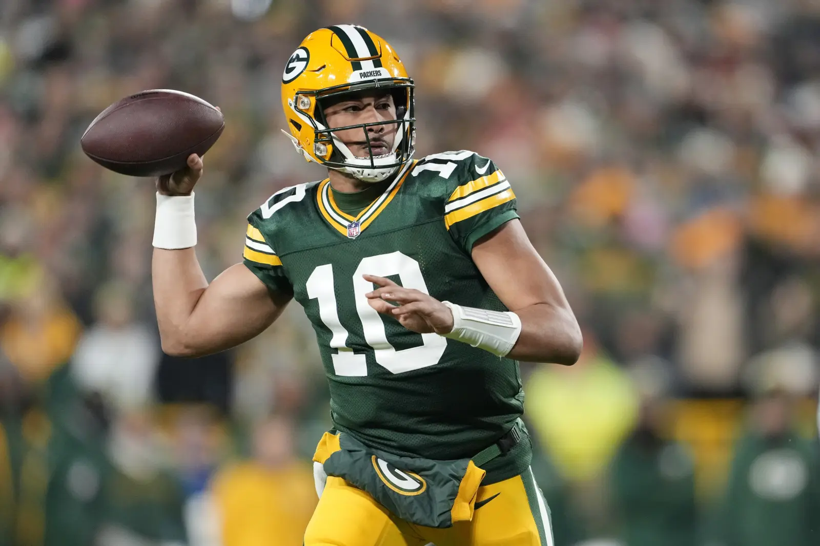 Packers QB Jordan Love Shares Significant Injury Update - Newsweek