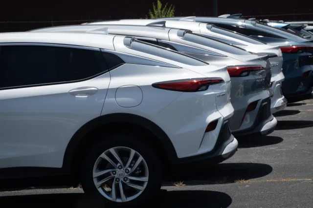 Kicking the Tires on a New Car? Buy It Now, Experts Say