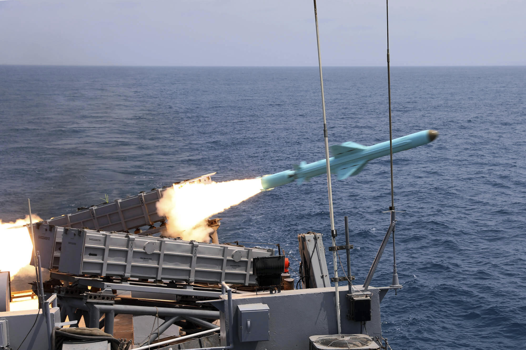 Video Shows Iran Firing Missiles in Warning to Enemies - Newsweek