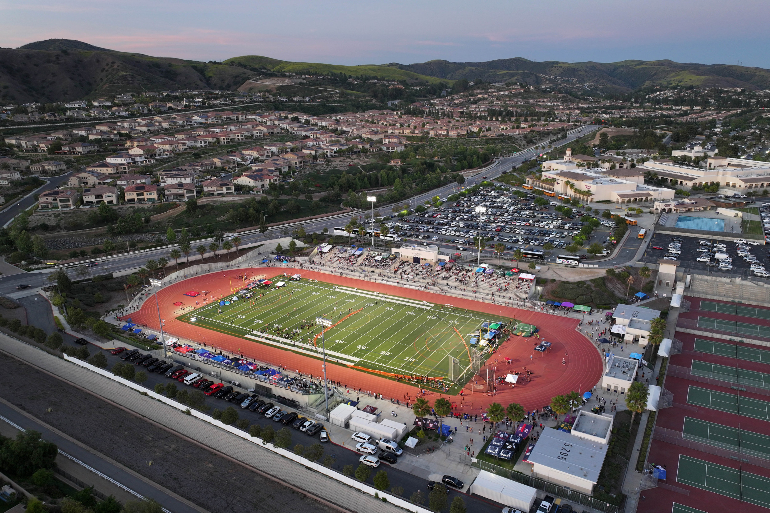 16-Year-Old American Dillon Mitchell Breaks World Record in 60m Race