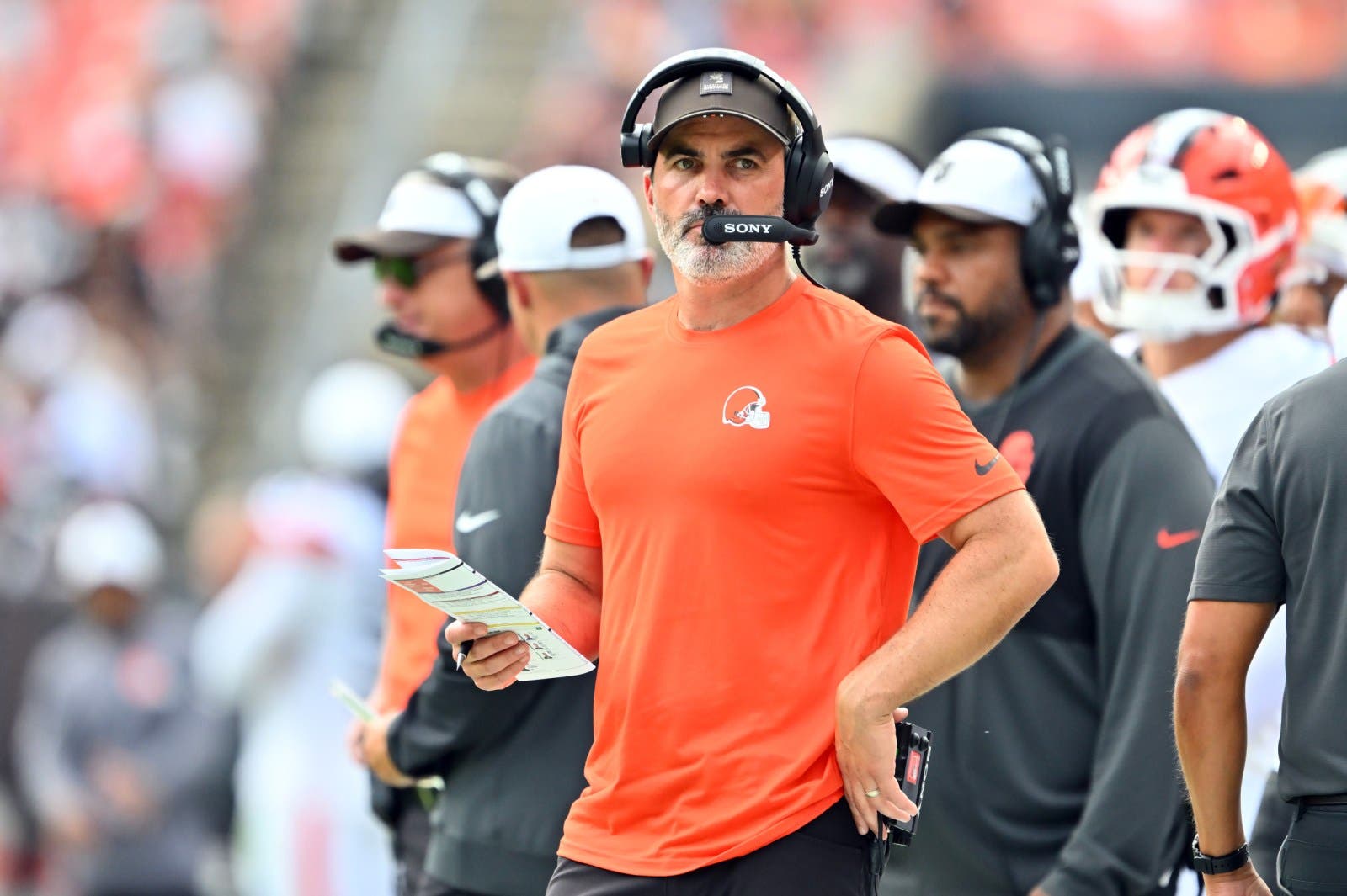 Browns' Kevin Stefanski Fires Back Against Shedeur Sanders Theories -  Newsweek