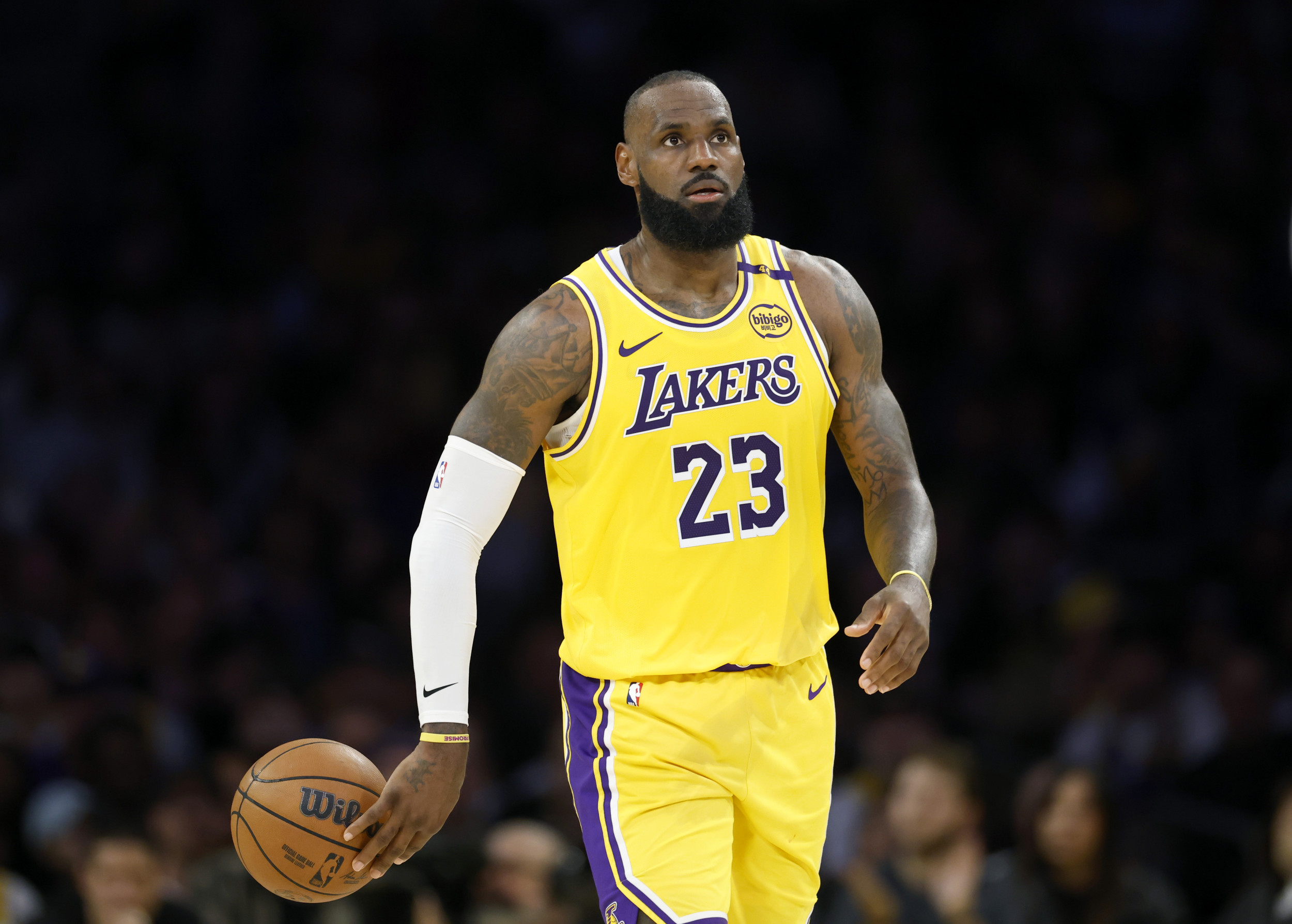 LeBron James Trade? Insiders Say Lakers Star Could Be Moved - Newsweek