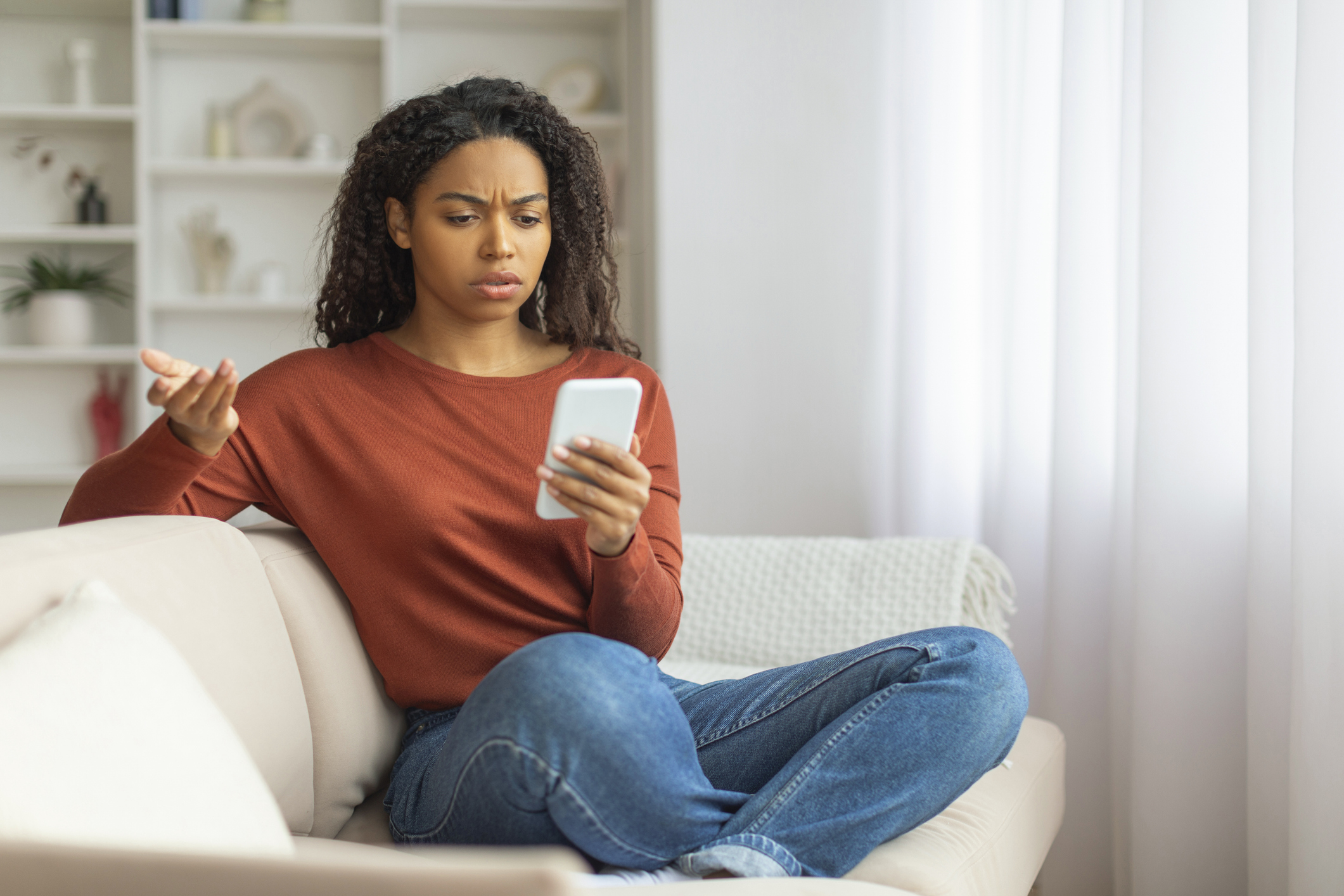Woman Gets Set Up by Mutual Friends—Not Ready for 'Creepy' Text the Next Day