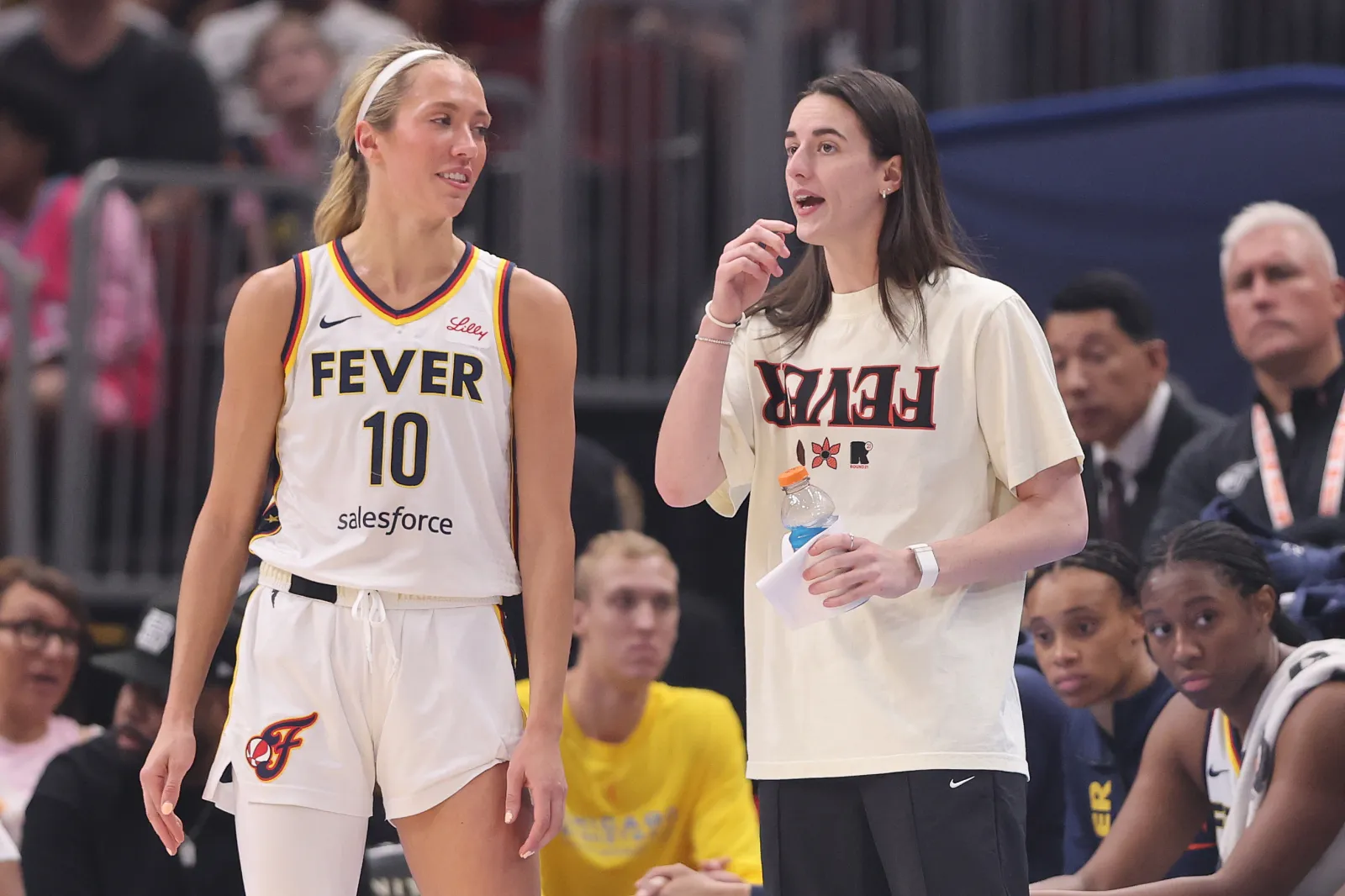 Lexie Hull Caitlin Clark