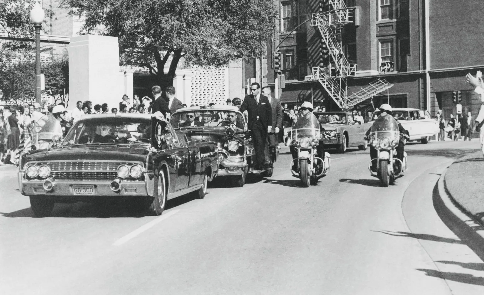The Truth Behind JFK's ᴀssᴀssination - Newsweek