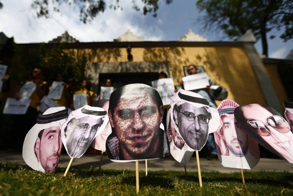 Saudi Anonymous Saudi Blogger Who Insulted Islam Faces Death, Family Says - Newsweek