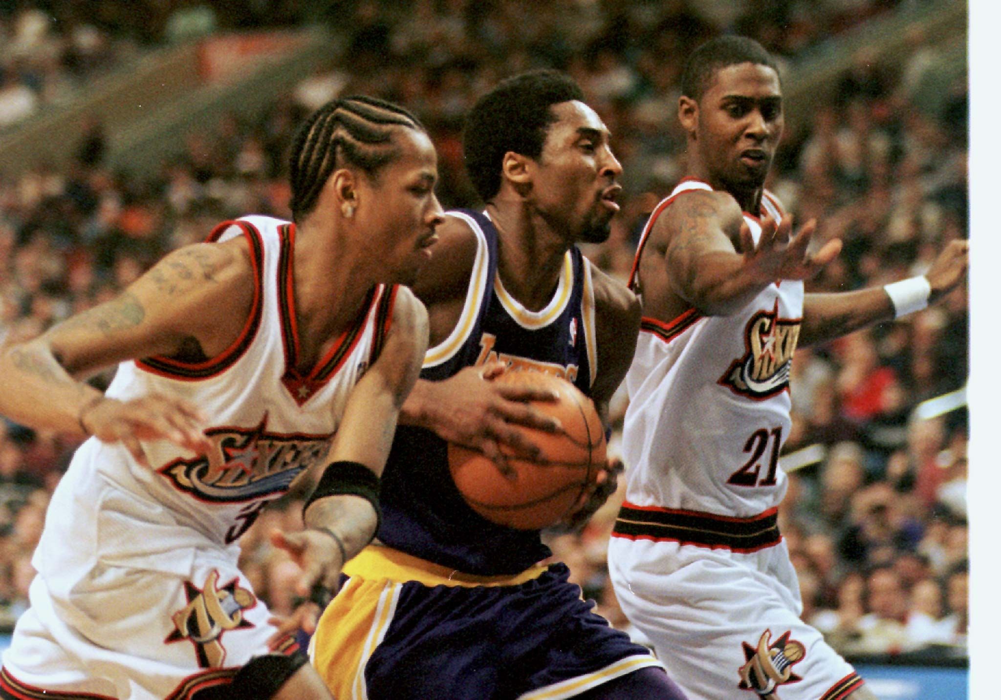 Kobe Goes It Alone - Newsweek