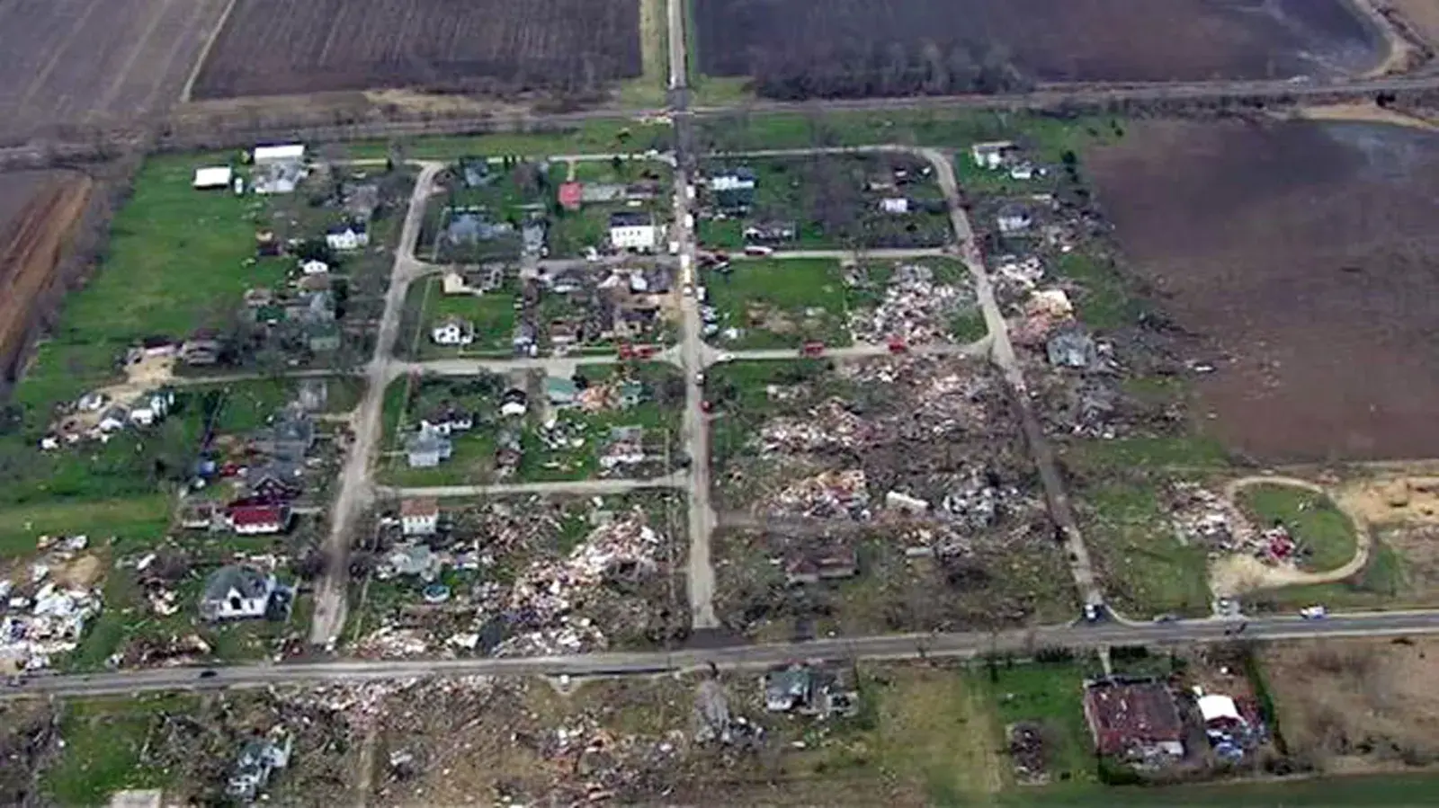 04_10_Tornado_01