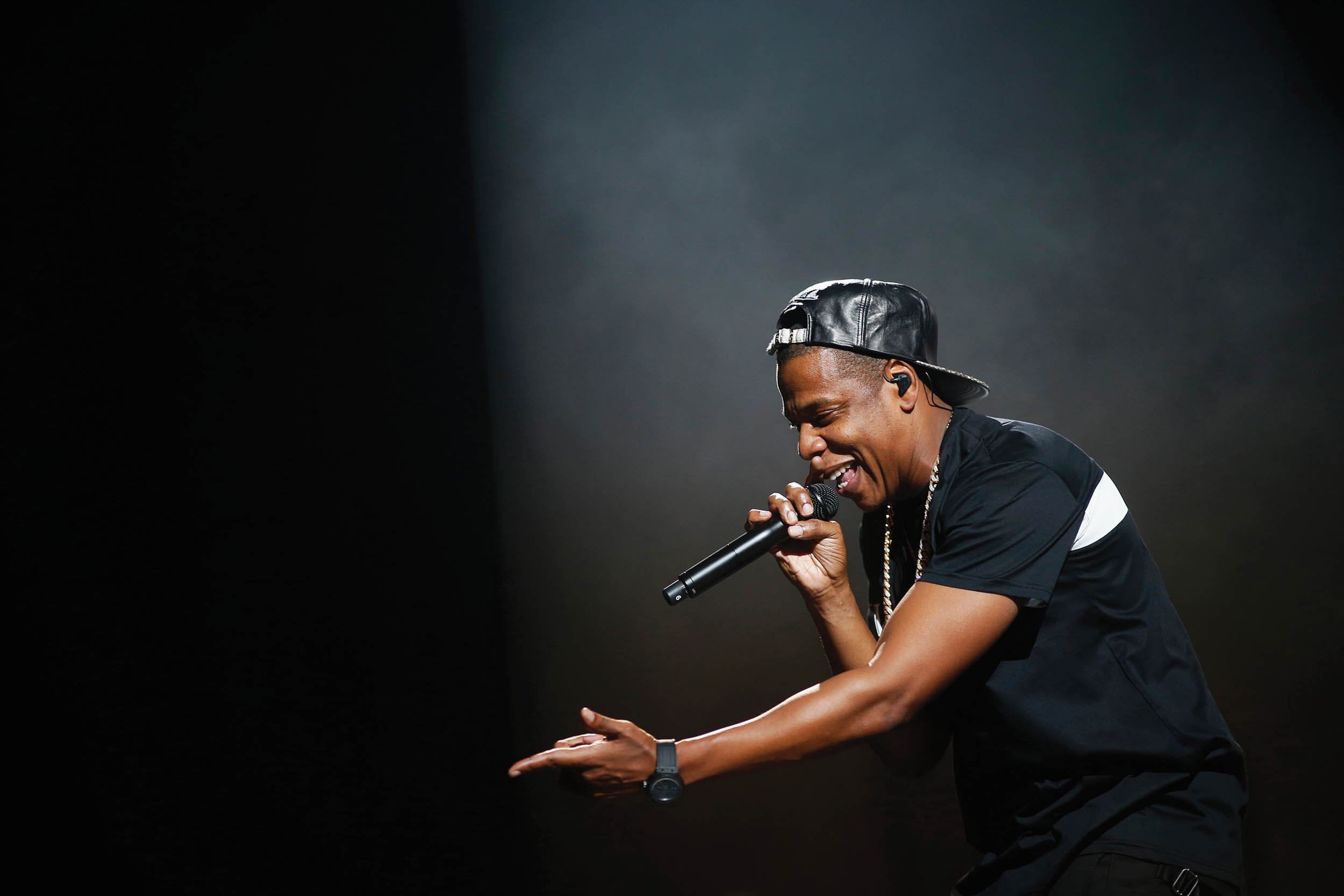 326766-04-29-jayz.jpg?w=1600&h