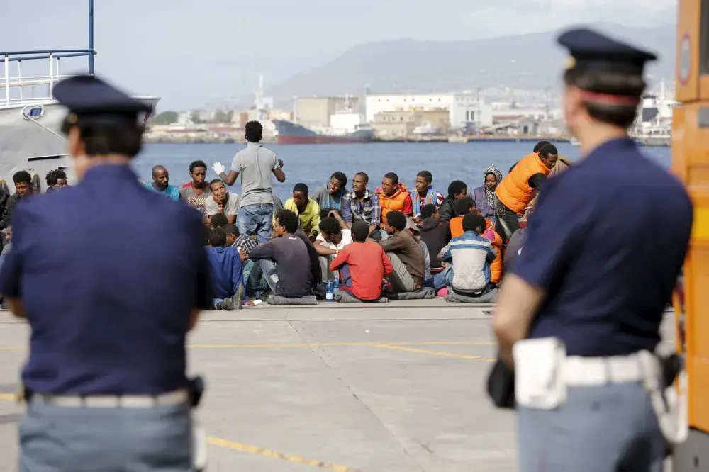 France Seeks Fairer Distribution of Migrants in E.U.