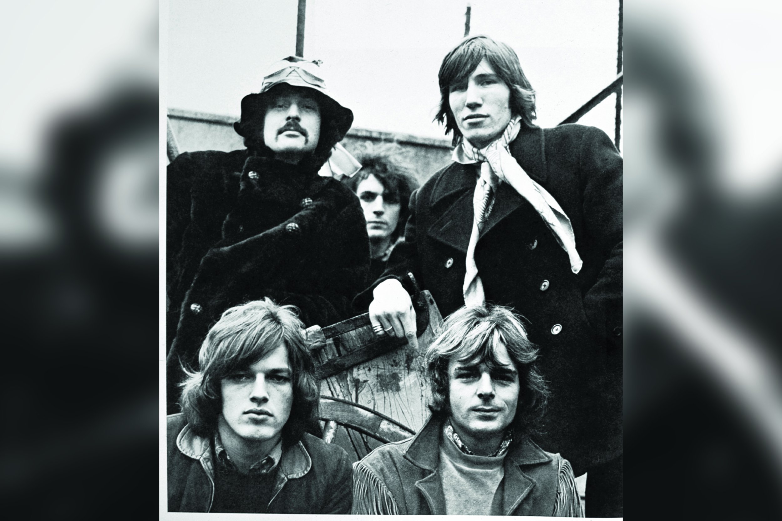 353892-p877-all-five-together-