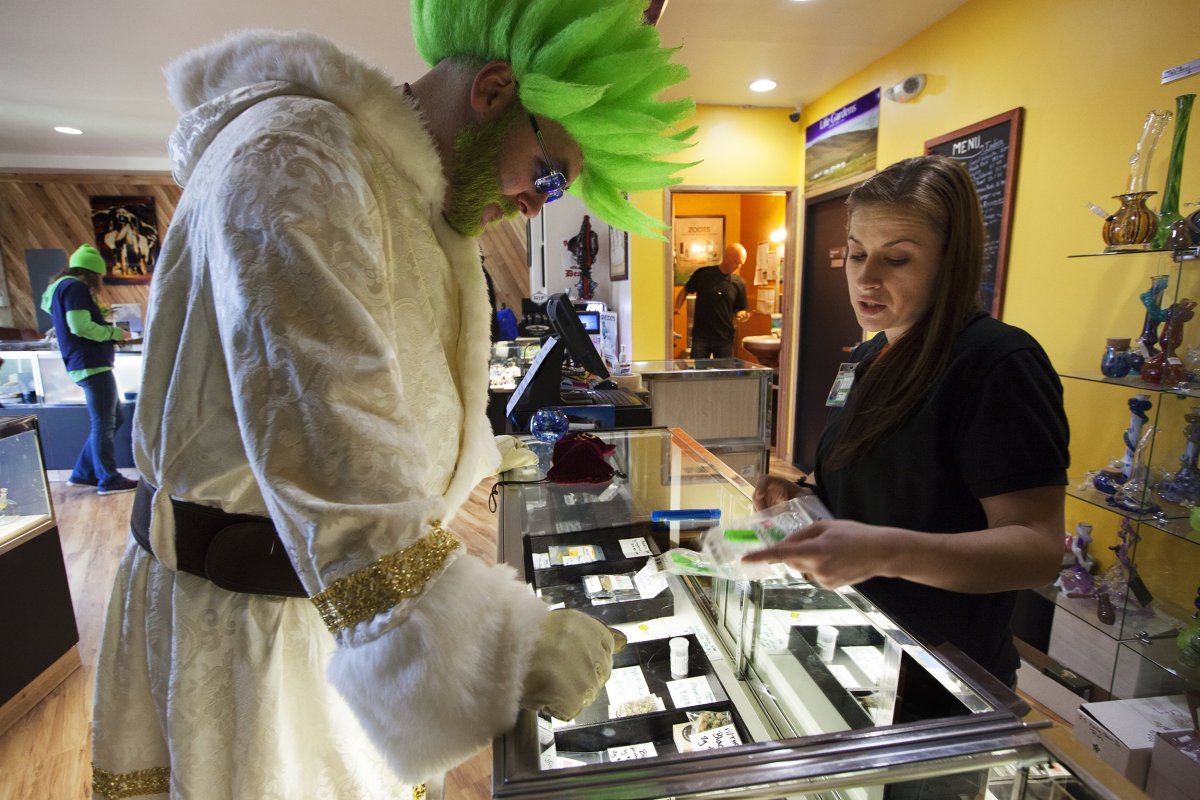 Map Shows States Where Cannabis is Most Expensive - Newsweek