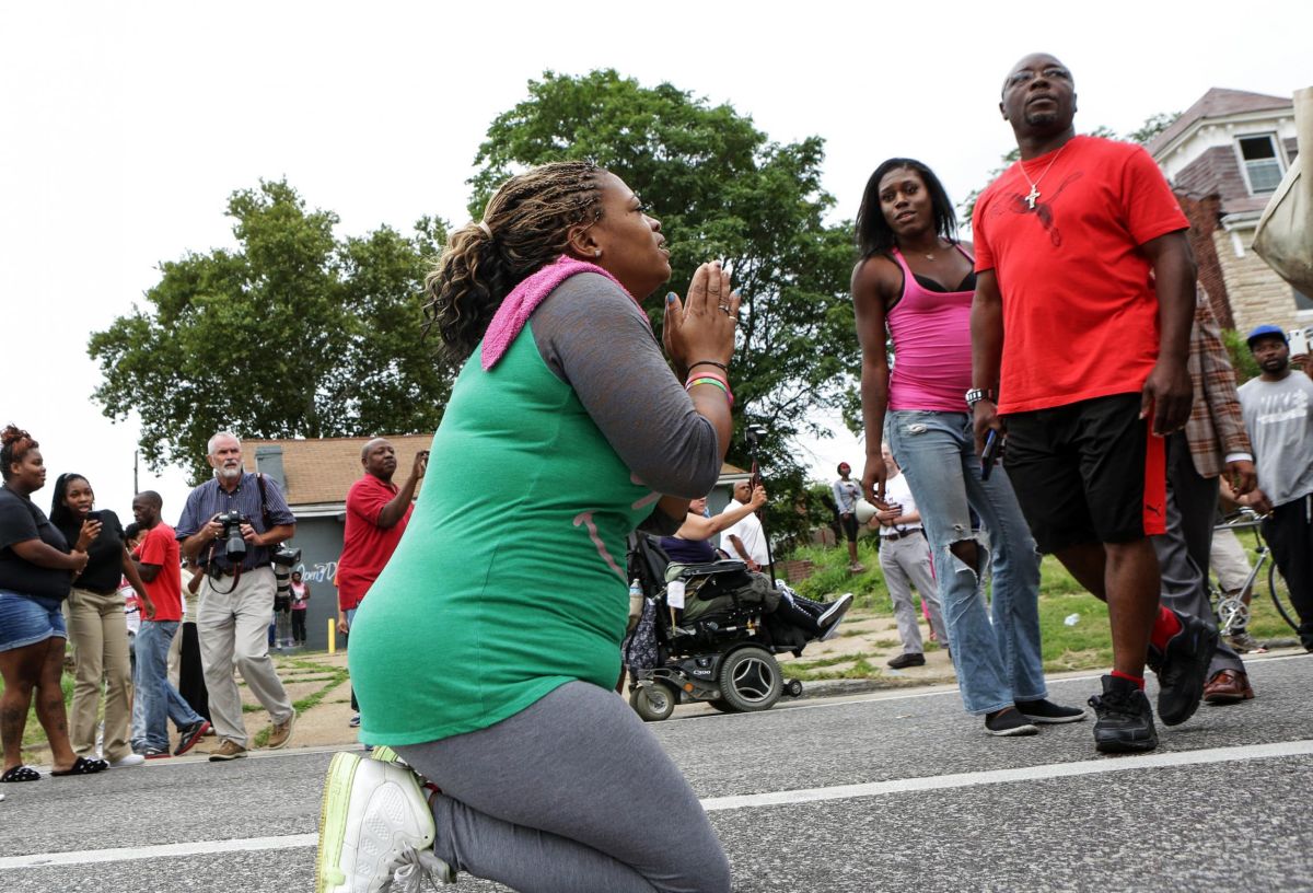 Autopsy: St. Louis Police Shot Black Teen in the Back - Newsweek