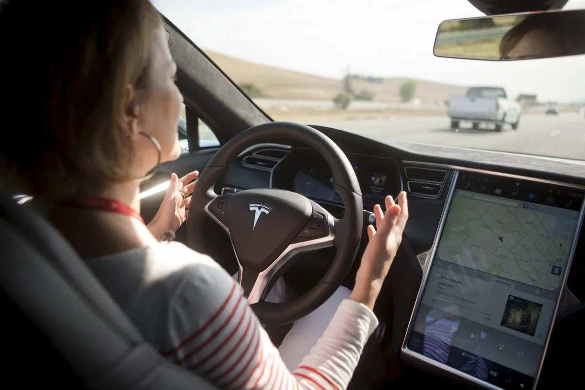 What Happens When You Take Your Hands Off the Wheel of a Tesla Car in ...