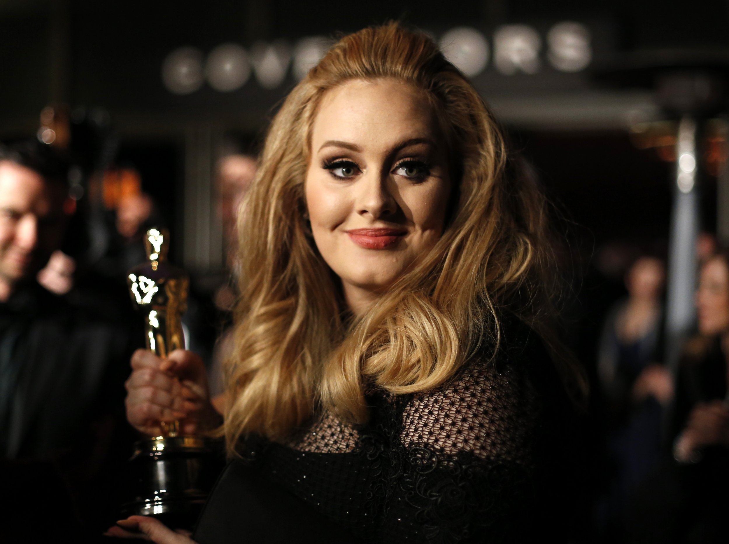 Hello, It's a New Record: Adele's '25' Hits 3.38 Million in First