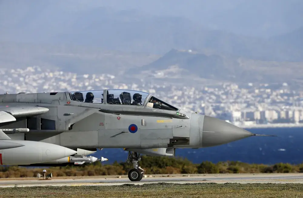 Hours After Vote, U.K. Bombers Hit ISIS Oilfields in Syria