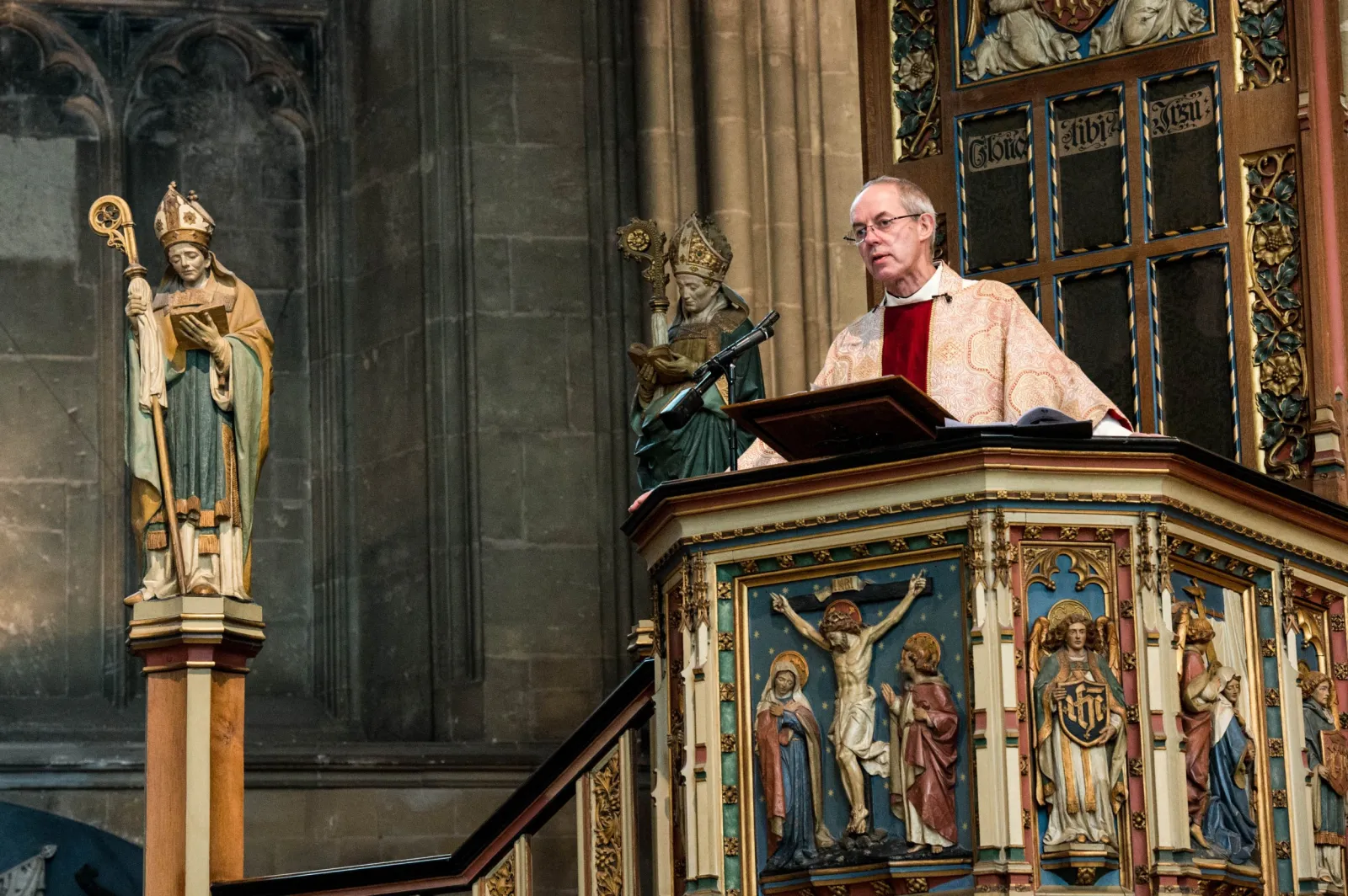 Anglican Leaders Suspend U.S. Church Over Gay Marriage - Newsweek