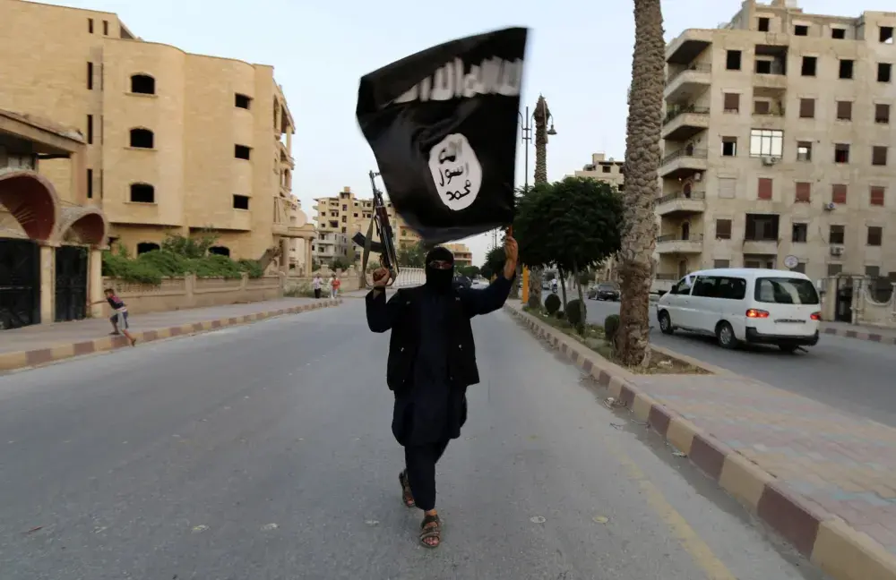 U.S.-Led Coalition Aims to Recapture ISIS ‘Caliphate’ in Iraq, Syria