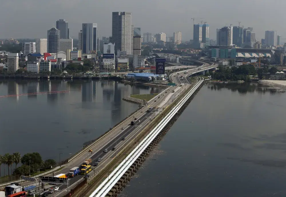 Singapore Deports Four Indonesians Suspected of Traveling to Join ISIS
