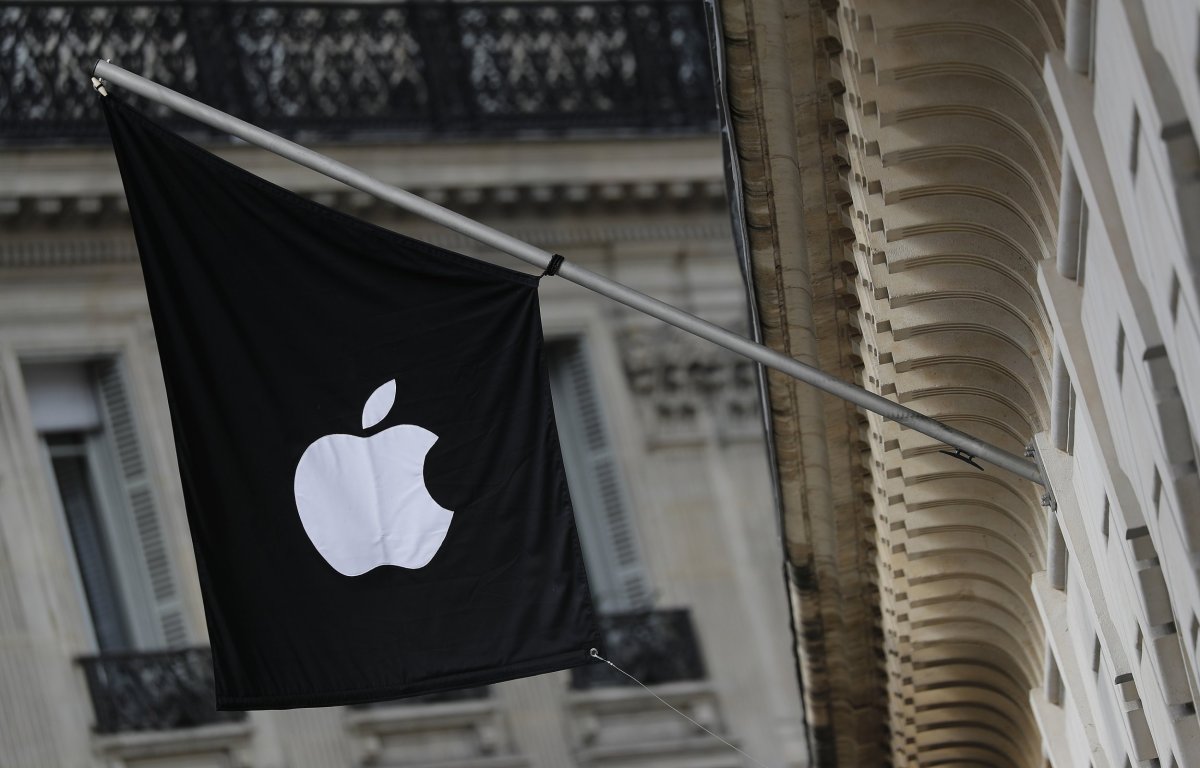 Hackers Target Apple Users With Ransomware - Newsweek