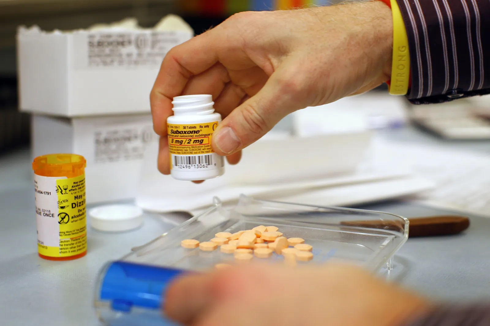 Painkill CDC Issues New Guidelines for Prescribing Opioid Painkillers - Newsweek