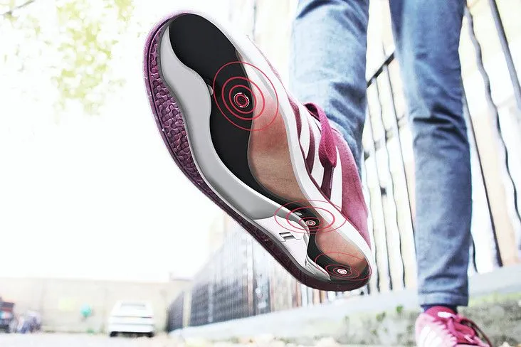 Path Feel Insole Smart Shoes Help The Elderly and Disabled Walk - Newsweek