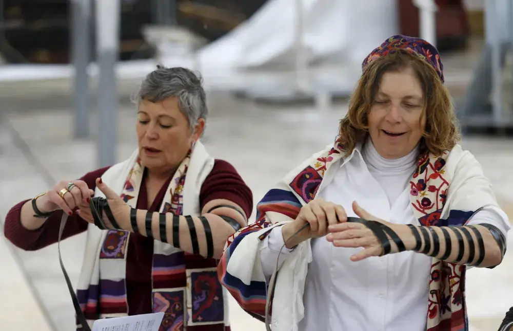 Tel Aviv Diary: Bibi Under Pressure From All Sides