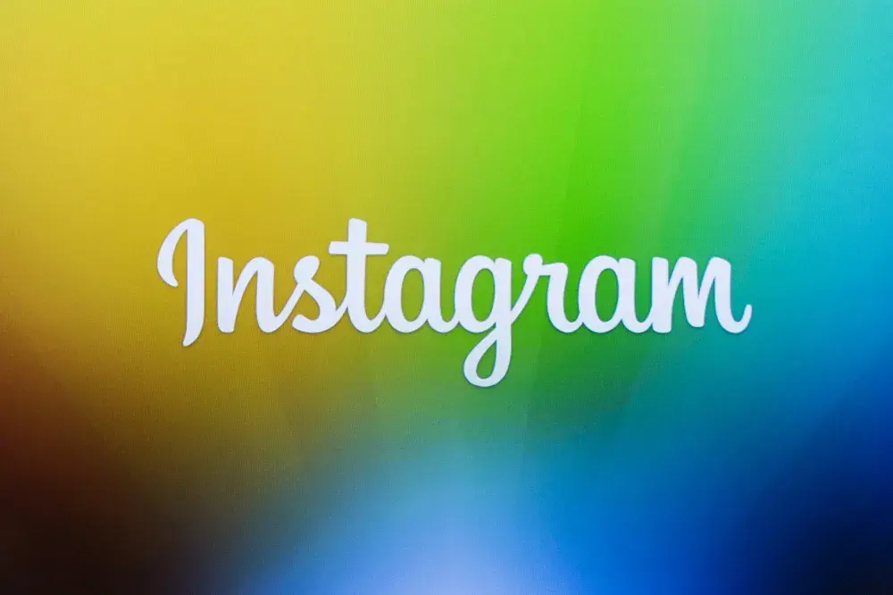 If Your Girlfriend Gets a Restraining Order, You Can’t Follow Her on Instagram