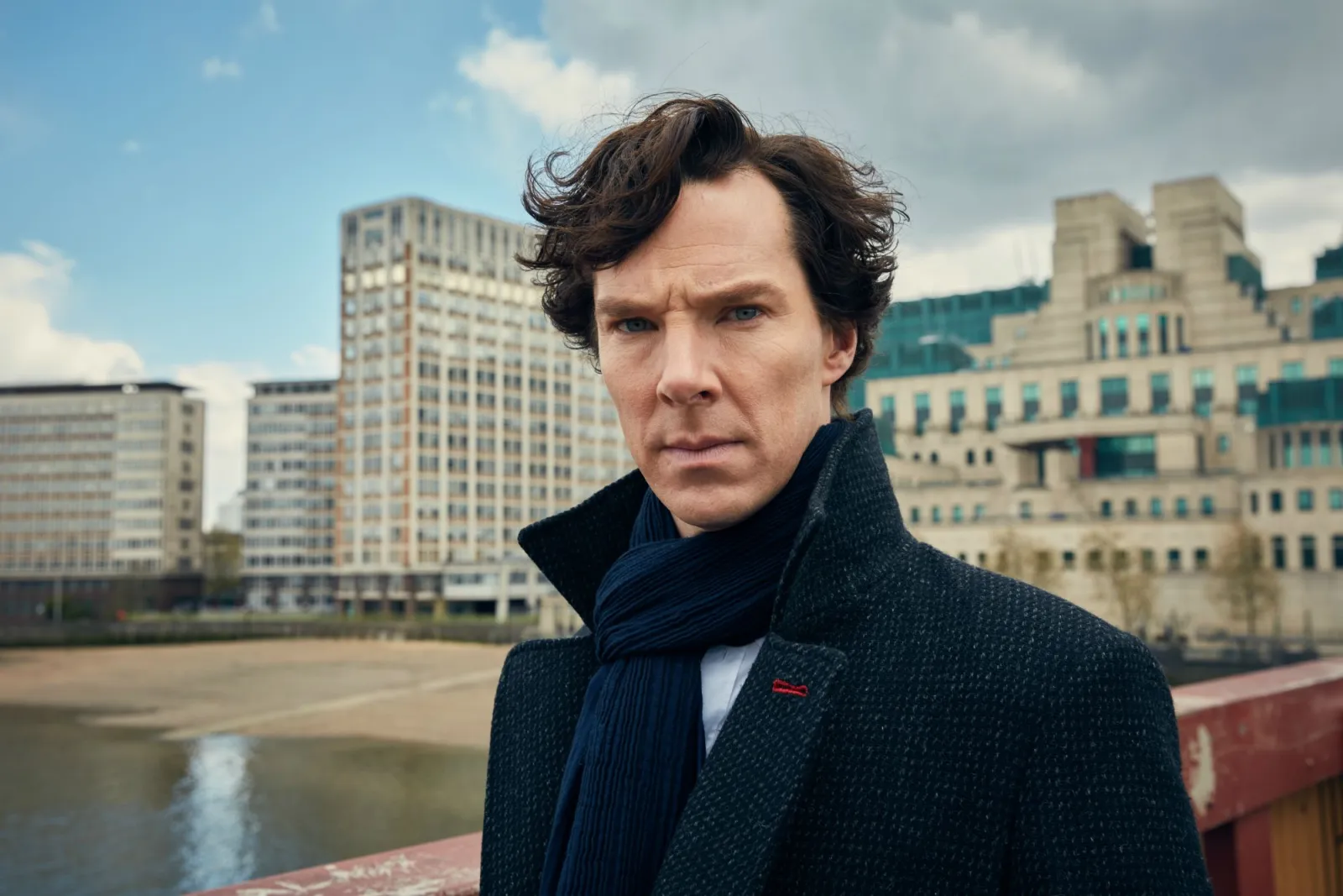 Benedict Cumberbatch's Sherlock Named Top BBC Character - Newsweek, image size:1600x1067