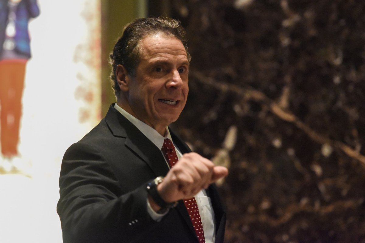 New York-Born Cuomo Claims to Be an Immigrant