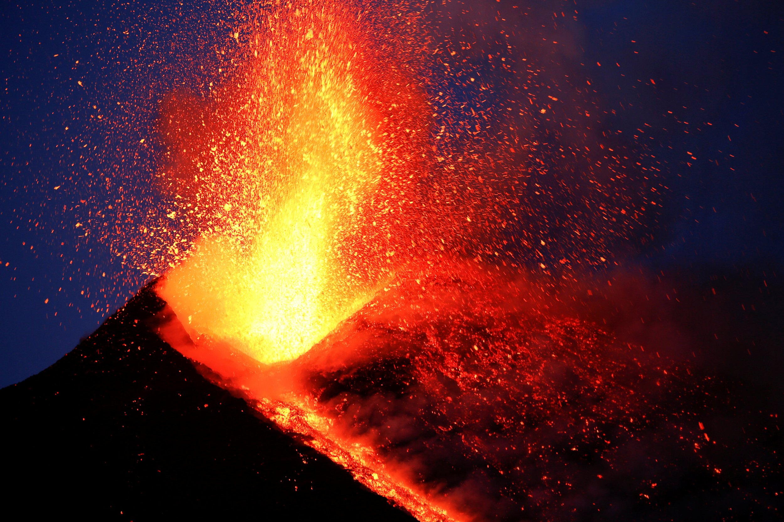 邦楽 VOLCANO / VIOLENT The 'Most Dangerous' Volcano Can Be a Tricky Thing to Pin Down | WIRED