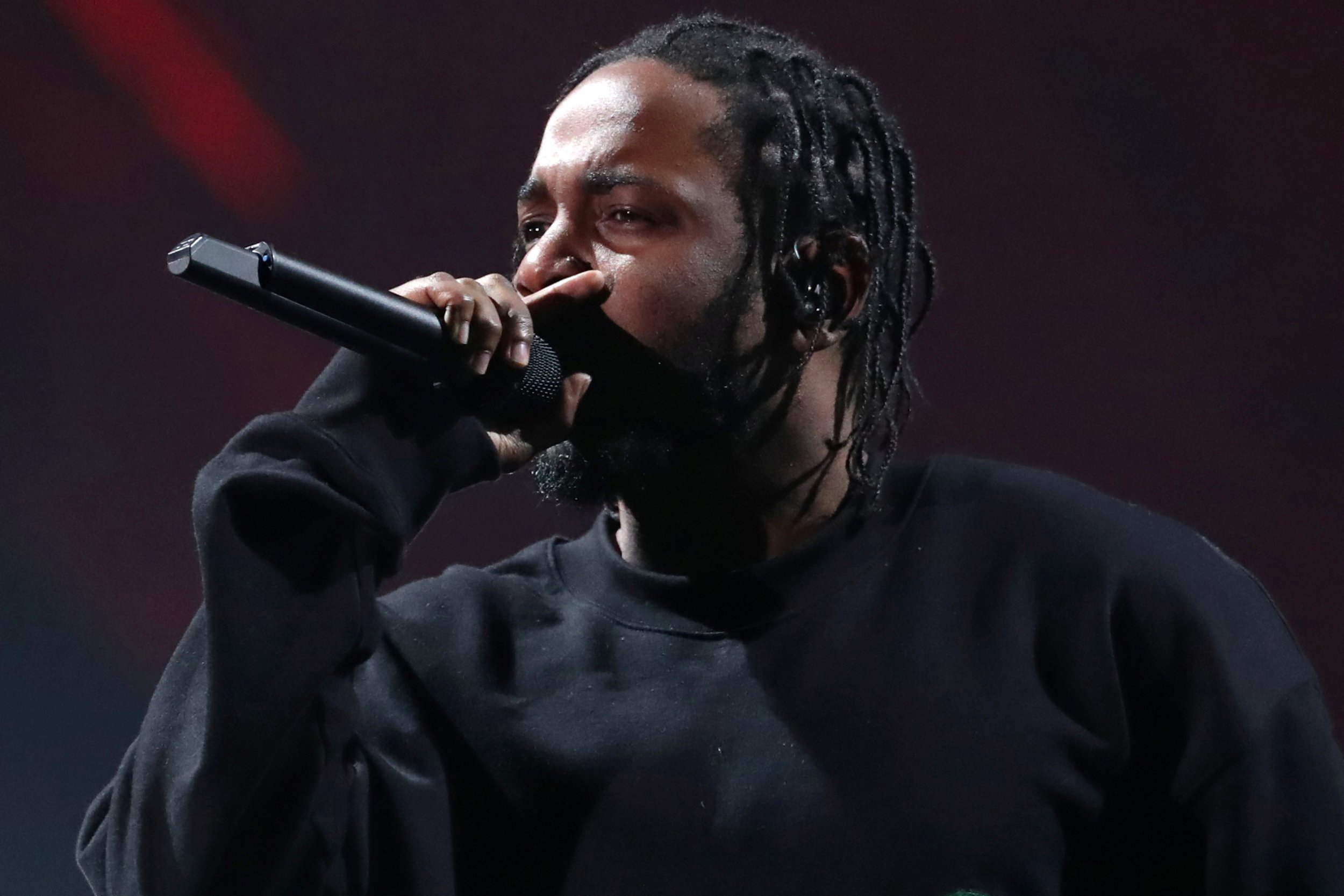 kendrick lamar hold upネタ収録　Library Stream Kendrick Lamar - Hol' Up #Section80 by TopDawgEnt | Listen