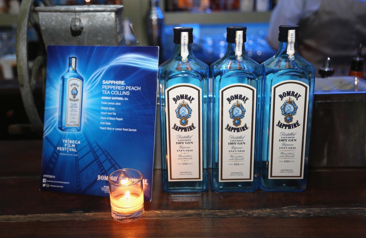 594648-bombay-sapphire-gin.jpg
