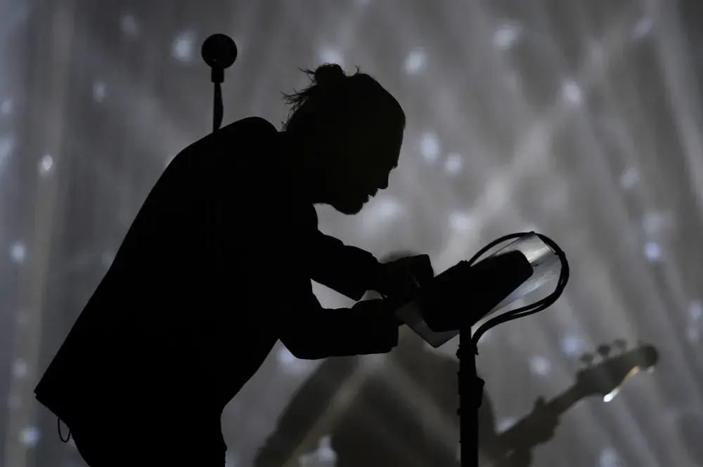 Radiohead’s Glastonbury Set: The Truth Behind The Fake BBC Story