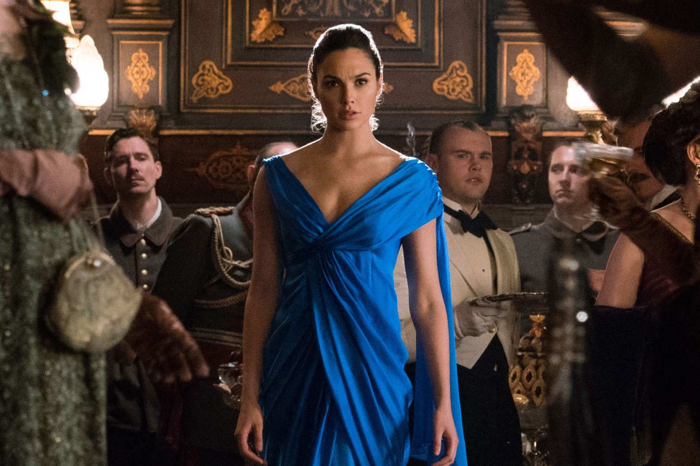 Wonder Woman Halloween Costumes: How to Create the Perfect Gal Gadot Look for You