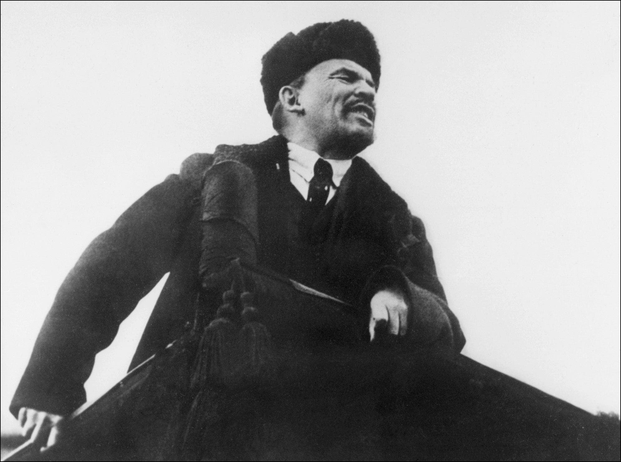 洋書 The Revolution of 1905 and Russia's Jews The Revolution of 1905 and Russia's Jews | Jewish Book Council