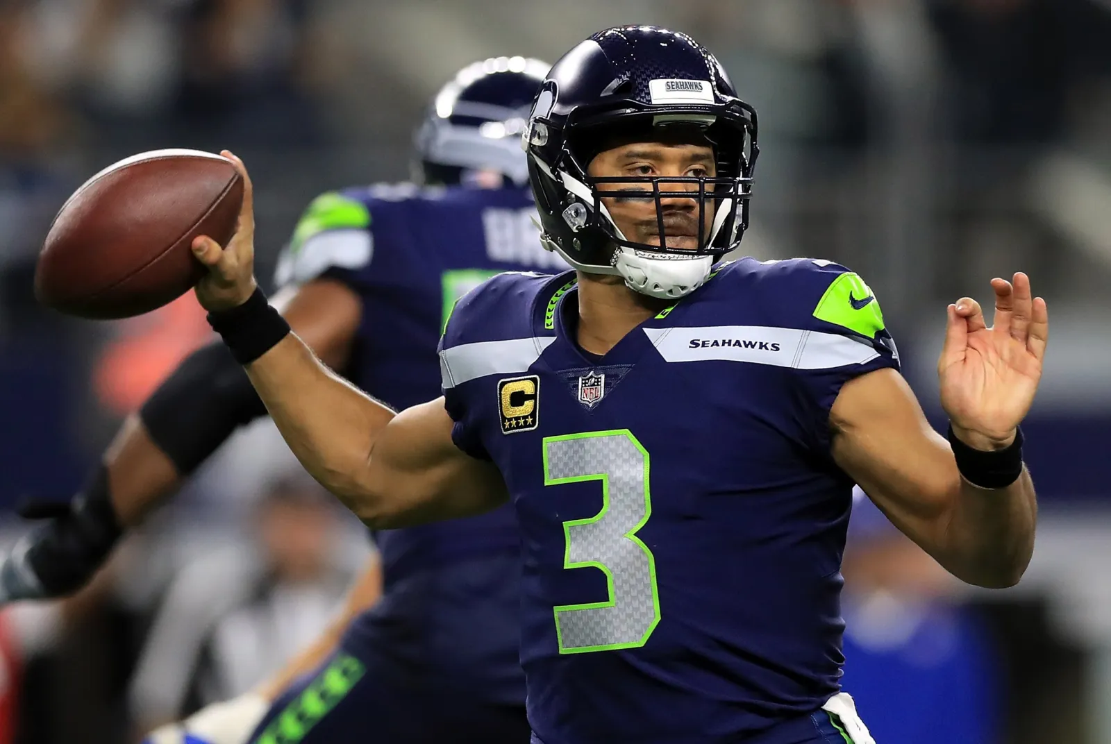 football helmet 2017 seahakws Riddell NFL Seattle Seahawks Speed Authentic Riddells revolution speed helmet has taken the football world by storm with a distinctive aggressive shell design the speed helmet is being adopted by premier athletes at a furious pace NFL Week 17 Playoff Picture: