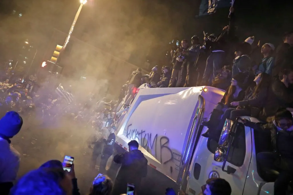 Watch: Mass Riots Erupt in Philadelphia as Fans Celebrate Eagles ...