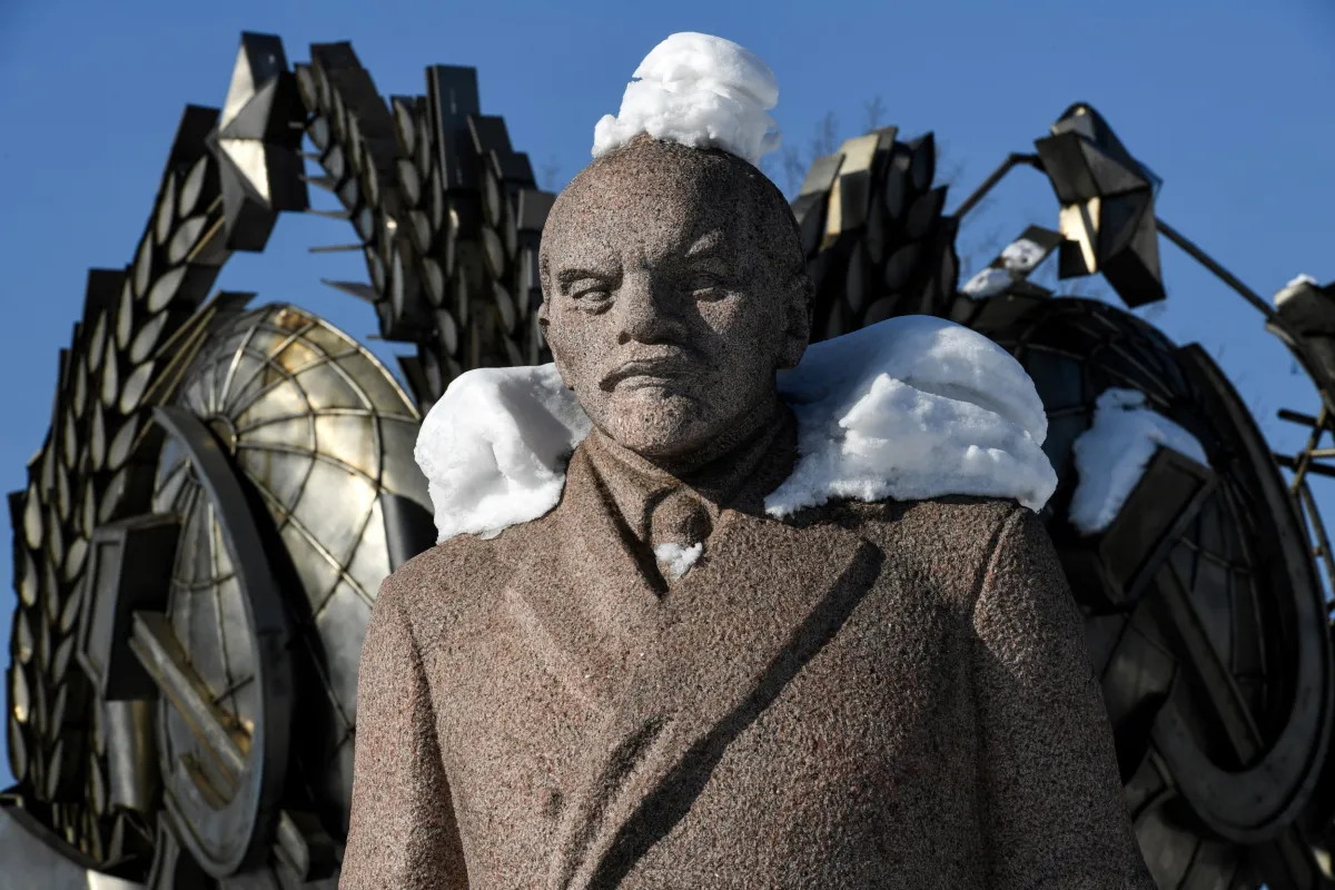 Watch: India’s Vladimir Lenin Statue Toppled After Communist Election ...