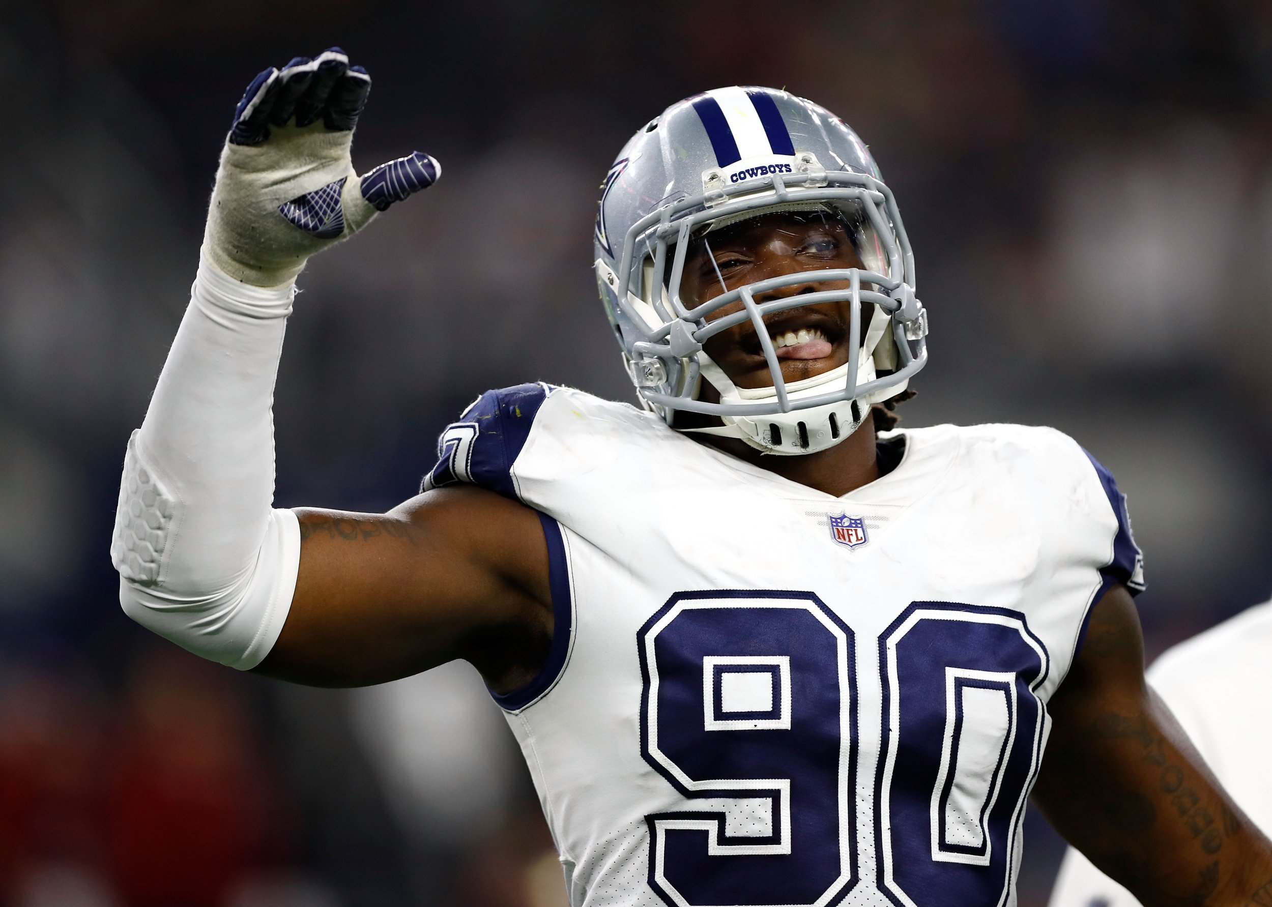 DeMarcus Lawrence is Latest Star Eyeing Super Bowl After Leaving Cowboys