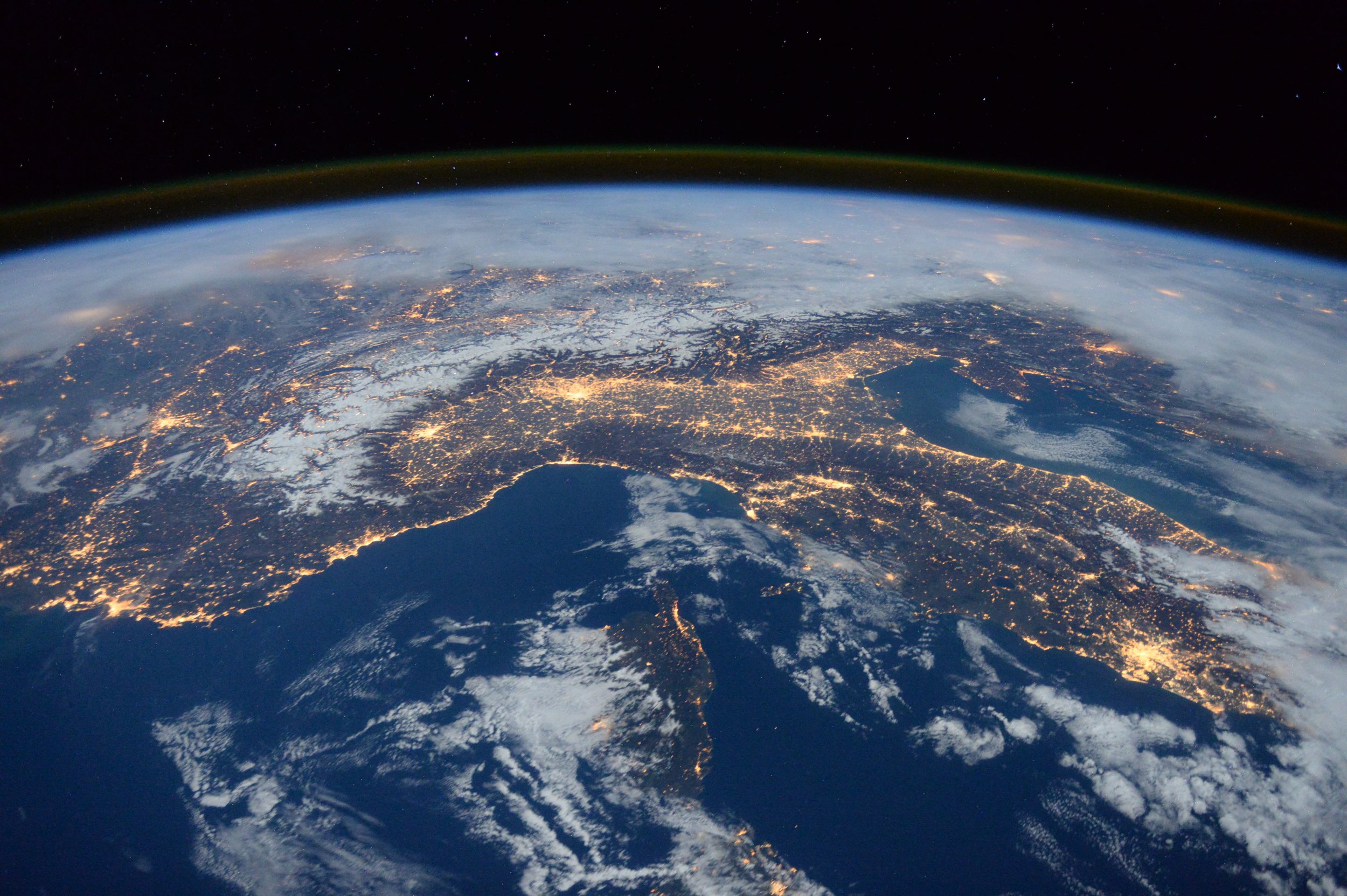 Jupiter and Venus Are Shifting Earth's Orbit Every 405,000 Years