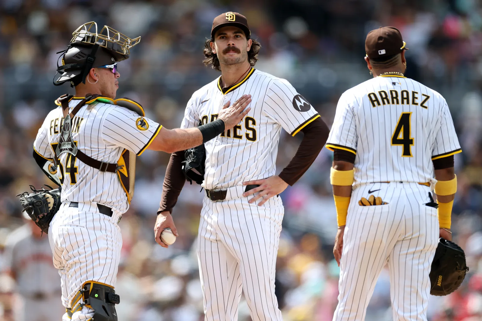 Padres' $156 Million Ace May Betray San Diego, Sign With Hated Rival -  Newsweek