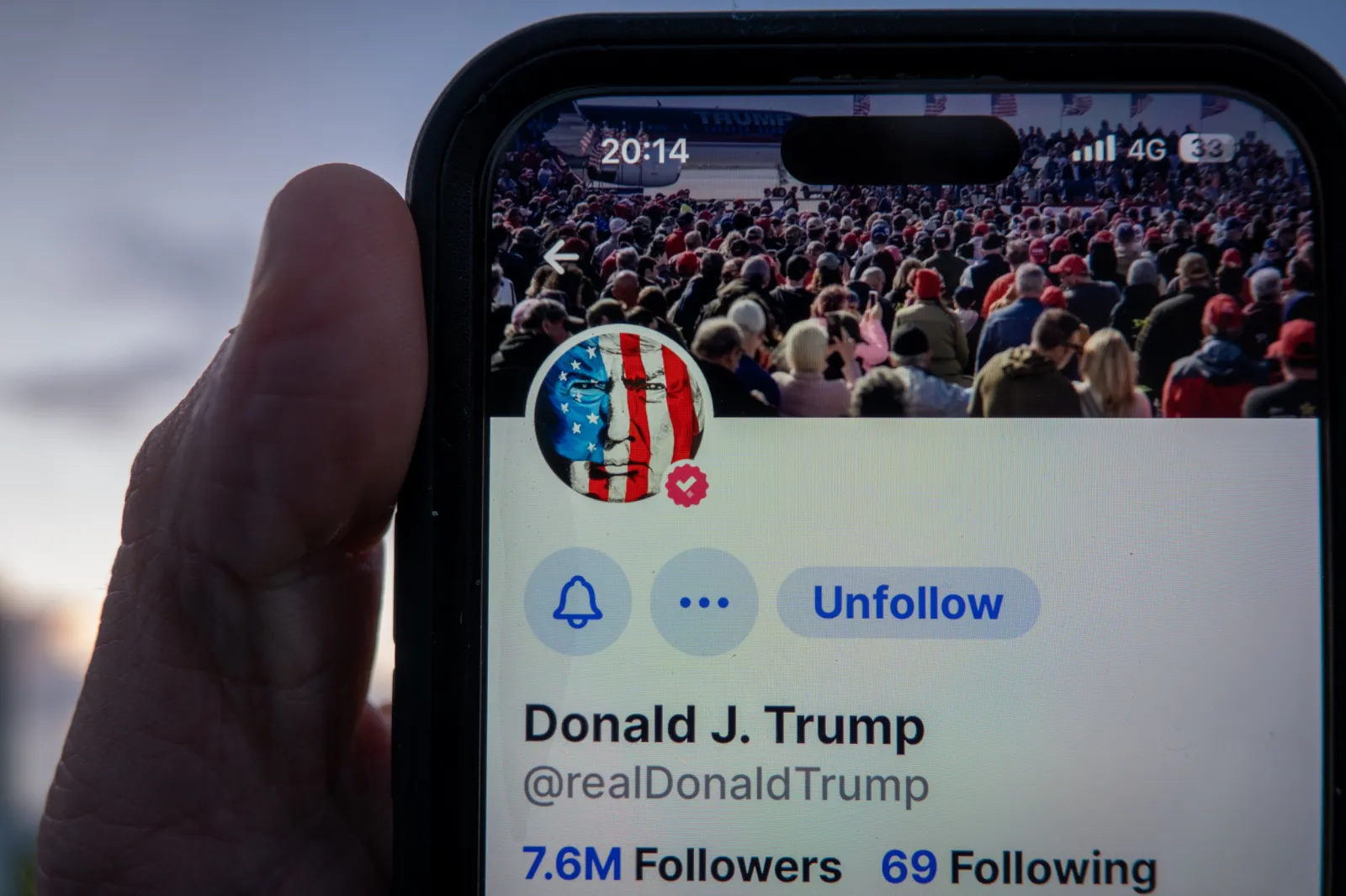 Trump Fires Back at Newsom, Pritzker With New Social Media Blitz - Newsweek