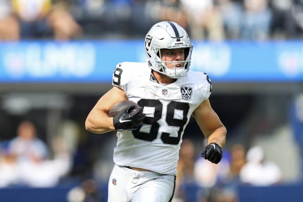 Raiders Make Final Decision on Brock Bowers Ahead of Colts Match