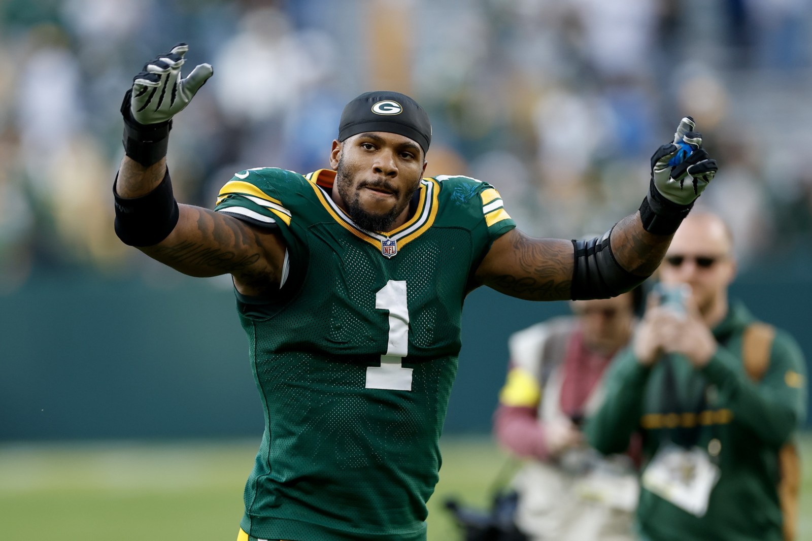 Micah Parsons’ Reaction When Asked About Facing Panthers Rookie QB Bryce Young: “He’s Talented, But Still Green — I Know Exactly What to Do Against Guys Like That…” 🔥🏈