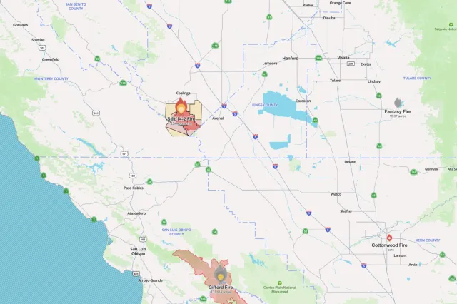 California Wildfire Map, Update as Blaze Rips Through Homes - Newsweek
