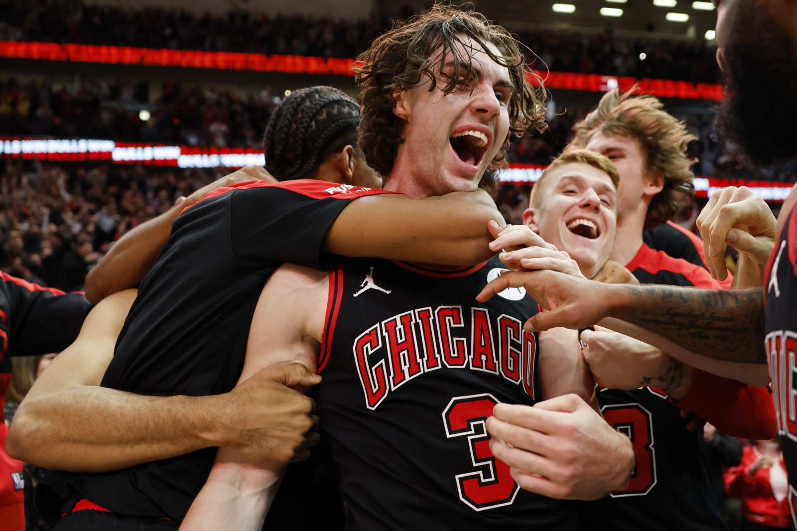 Bulls News: Chicago Set to Retire Derrick Rose Jersey Next Season