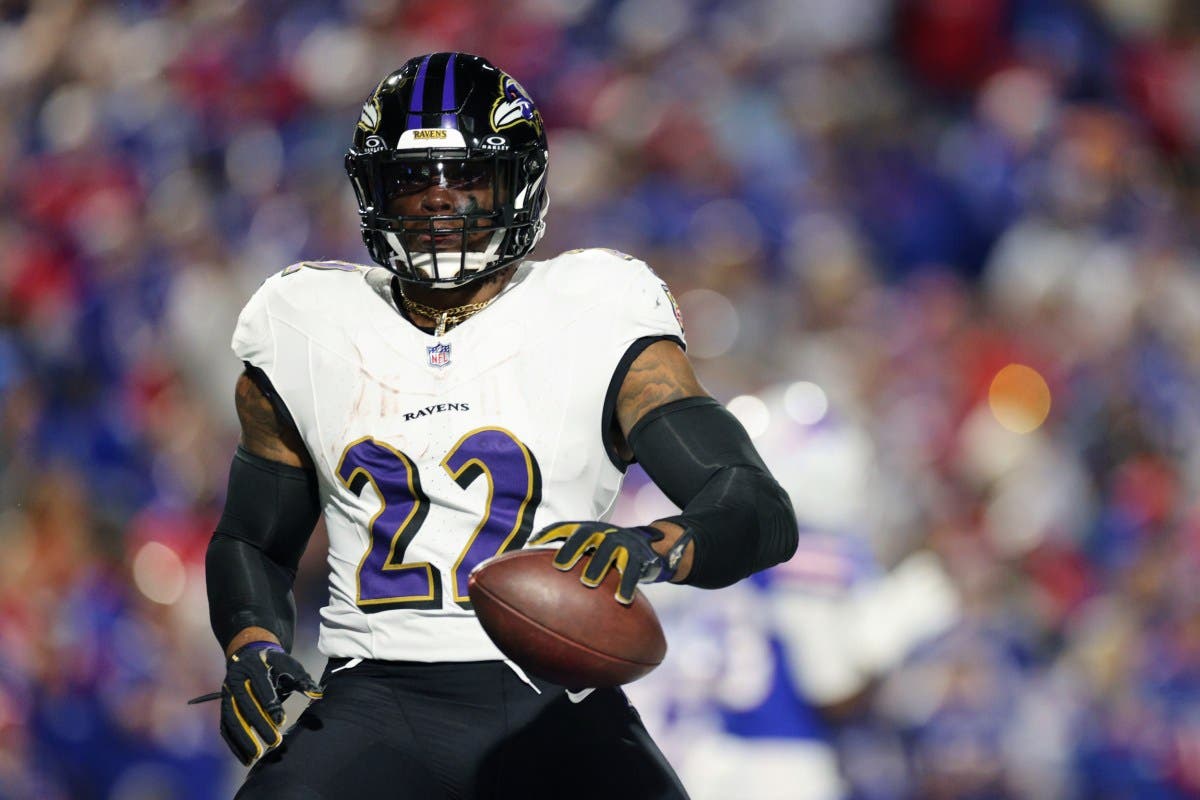 Derrick Henry Sets NFL History in Ravens Blowout to Texans